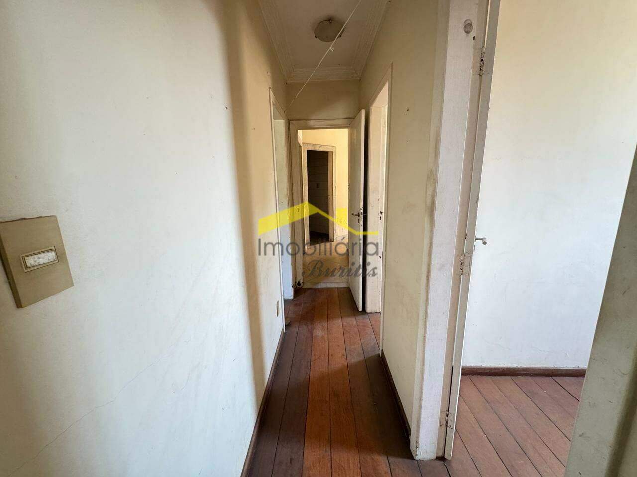 Cobertura à venda no Buritis: 