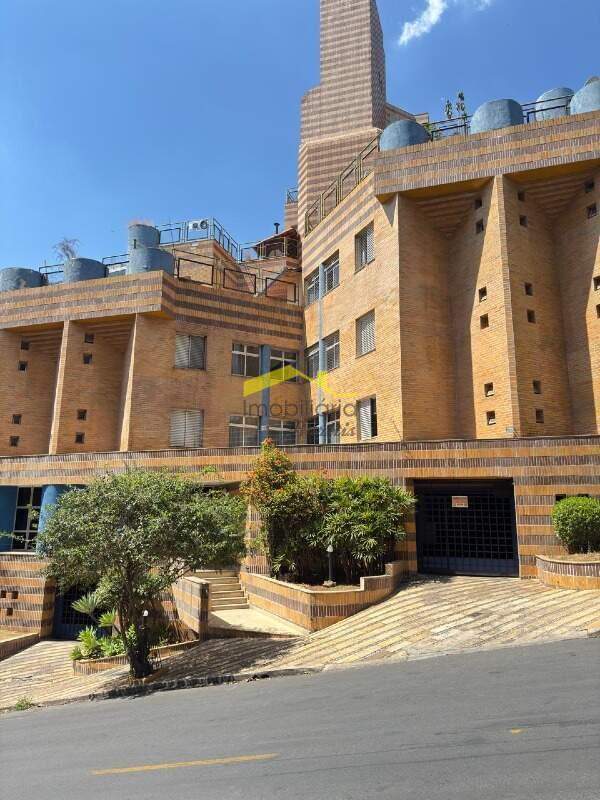 Cobertura à venda no Buritis: 