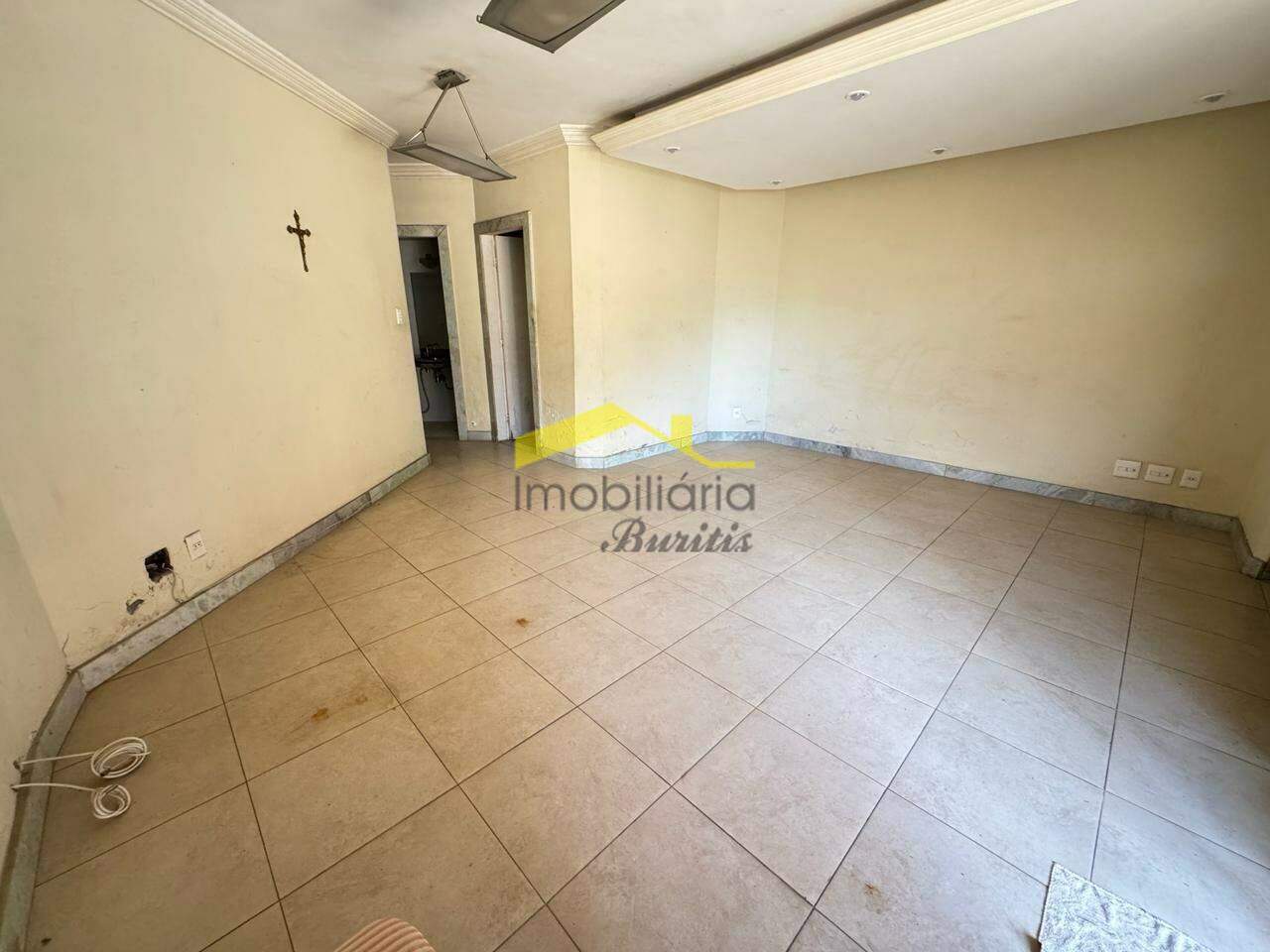 Cobertura à venda no Buritis: 