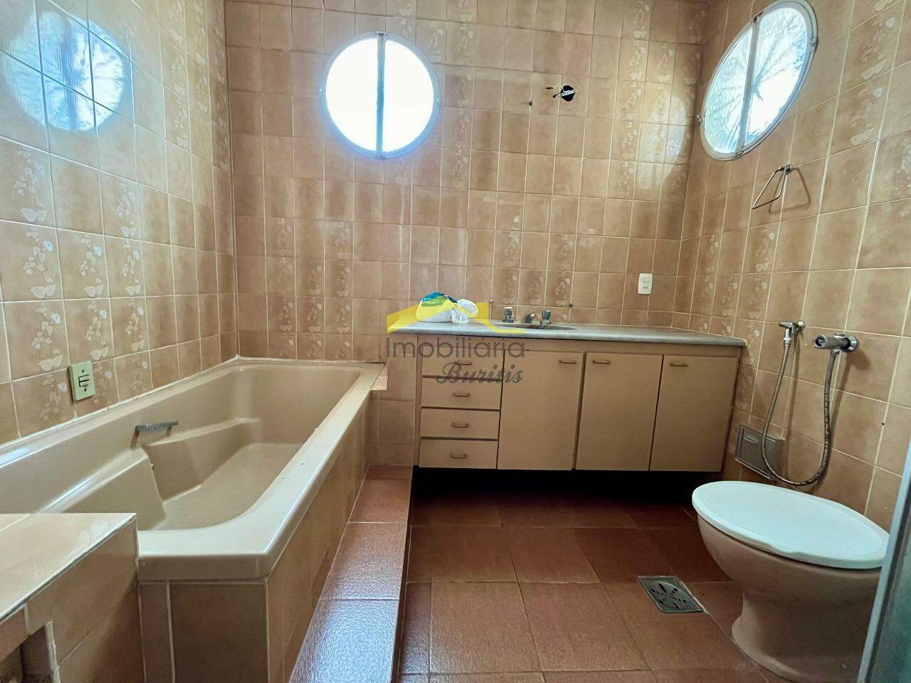 Casa para aluguel no Buritis: 