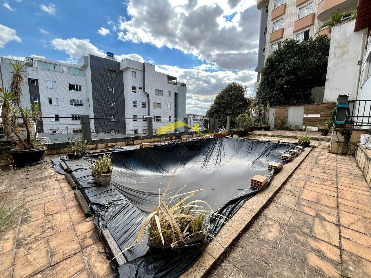 Casa para aluguel no Buritis: 