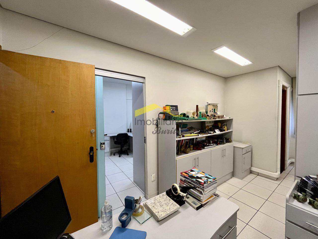 Conjunto de Salas à venda no Estoril: 