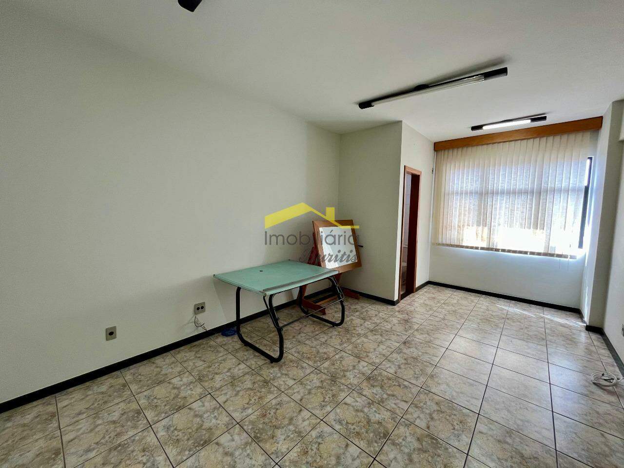 Sala à venda no Estoril: 