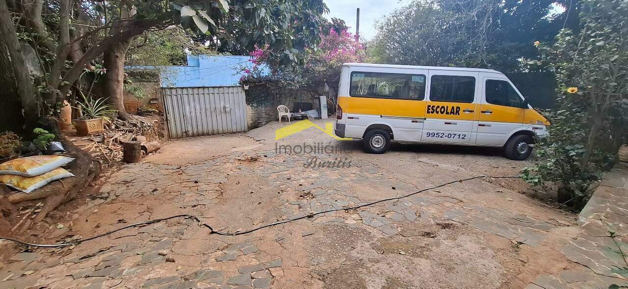 Lote à venda no Cinqüentenário: 