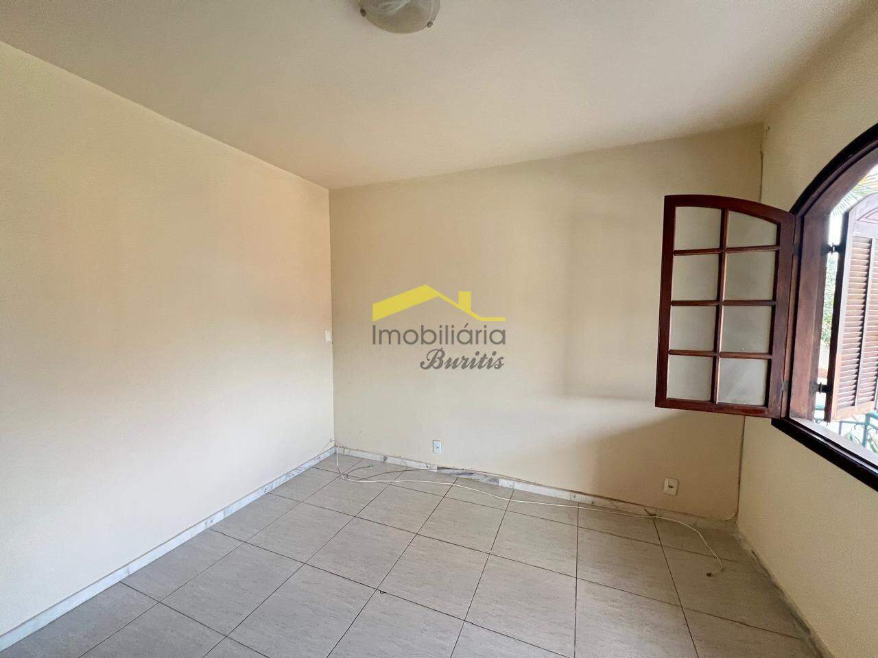 Casa à venda no Palmeiras: 