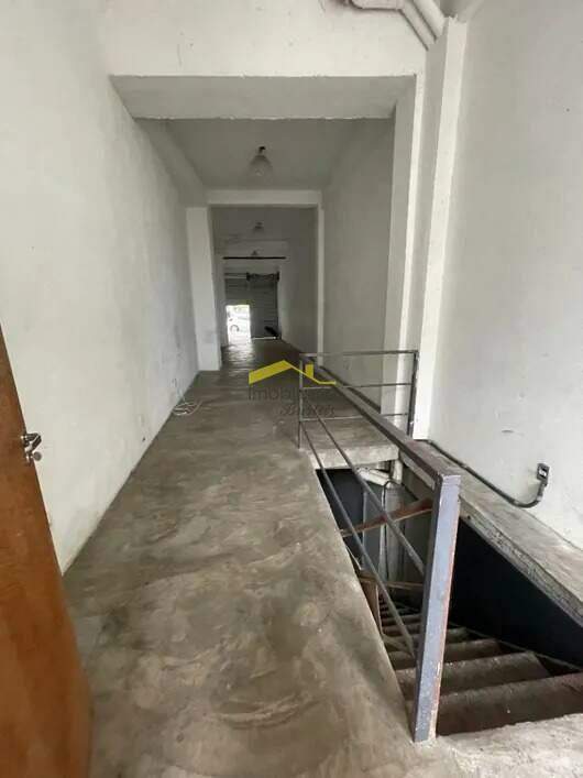 Loja à venda no Estoril: 