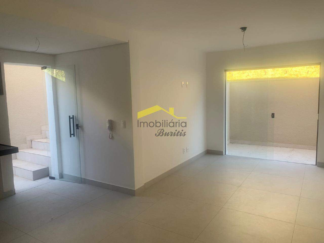 Apartamento com área privativa à venda no Santa Lúcia: 