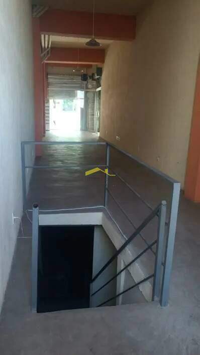 Loja à venda no Estoril: 