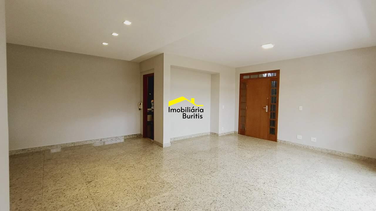 Apartamento à venda no Buritis: 
