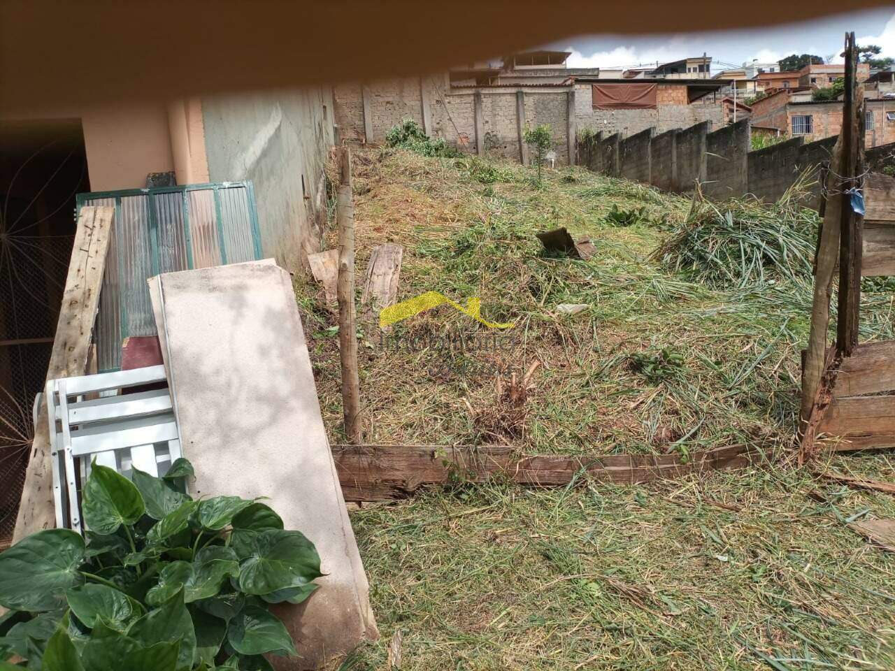 Lote à venda no Palmeiras: 