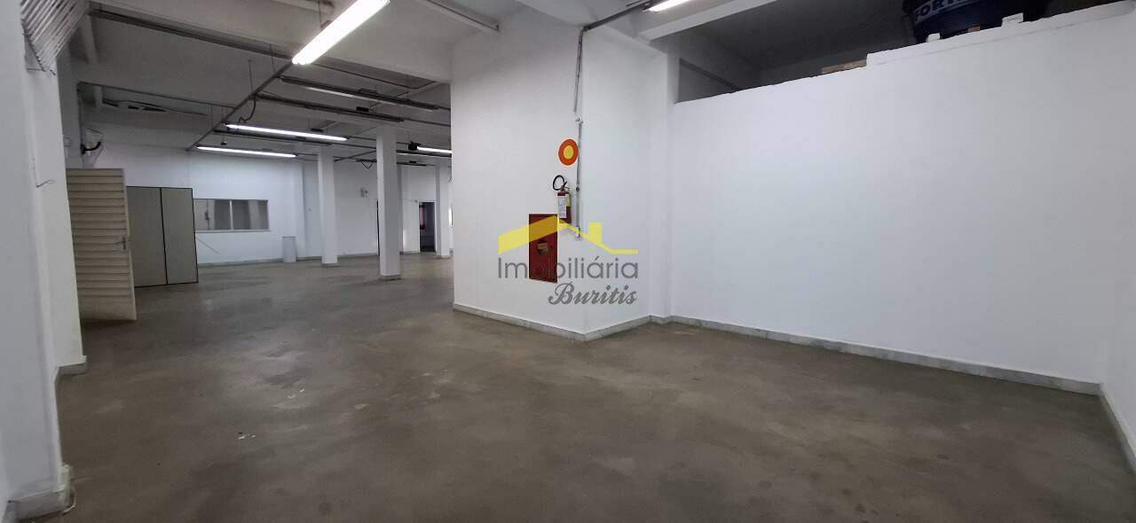 Andar à venda no Estoril: 