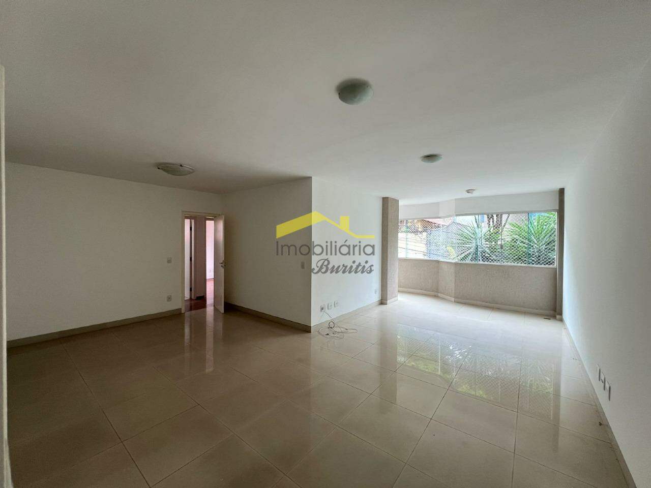 Apartamento à venda no Buritis: 