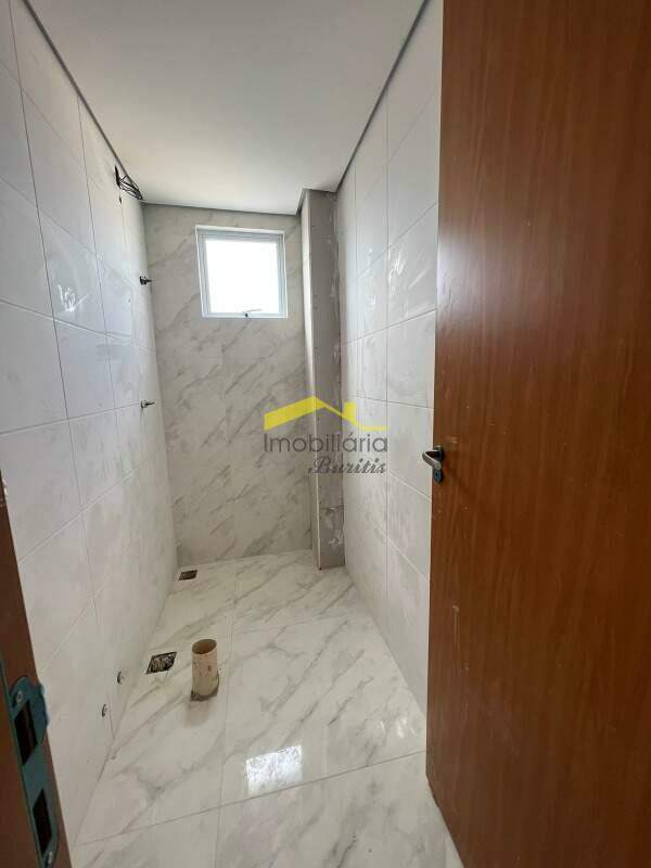 Apartamento à venda no Estrela do Oriente: 