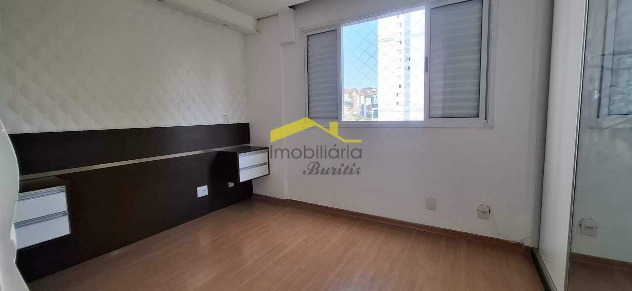 Apartamento à venda no Buritis: 