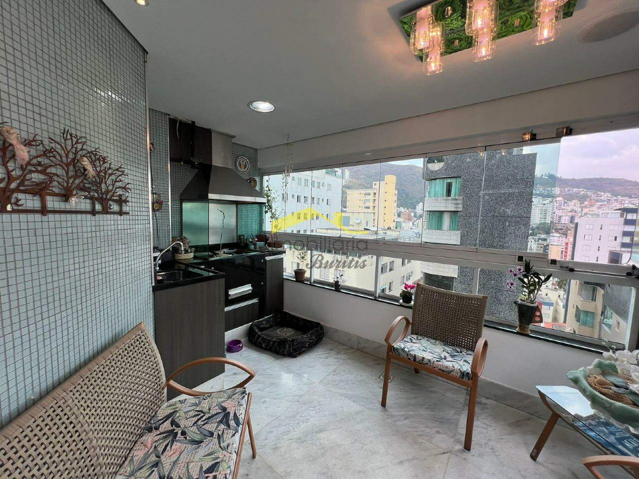 Apartamento à venda no Buritis: 