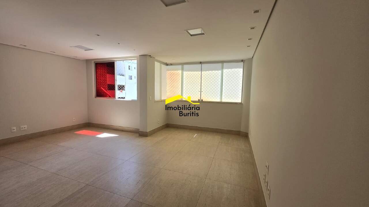 Apartamento à venda no Buritis: 