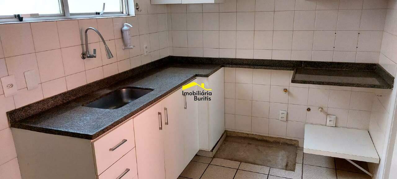 Apartamento à venda no Buritis: 