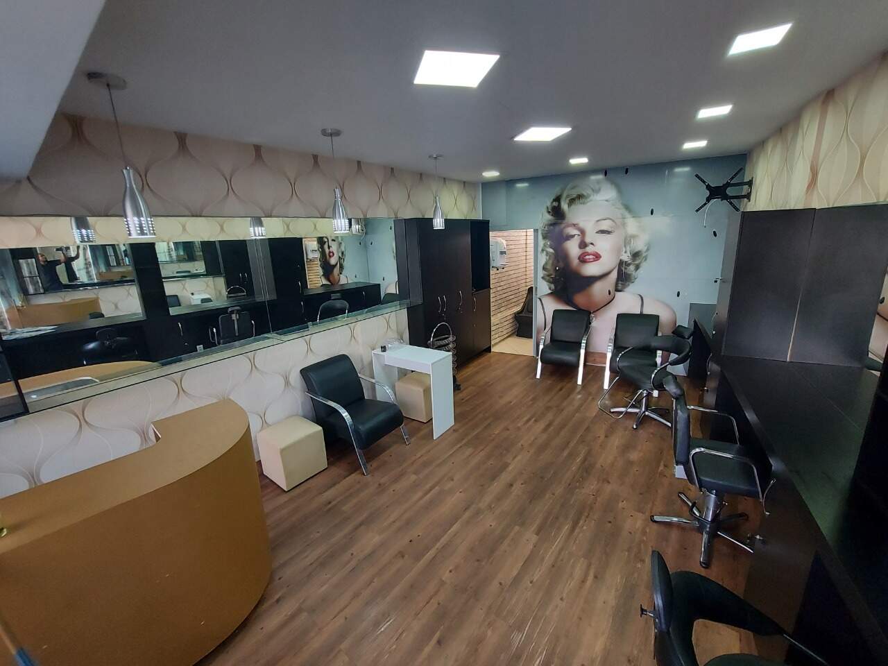 Loja à venda no Buritis: 