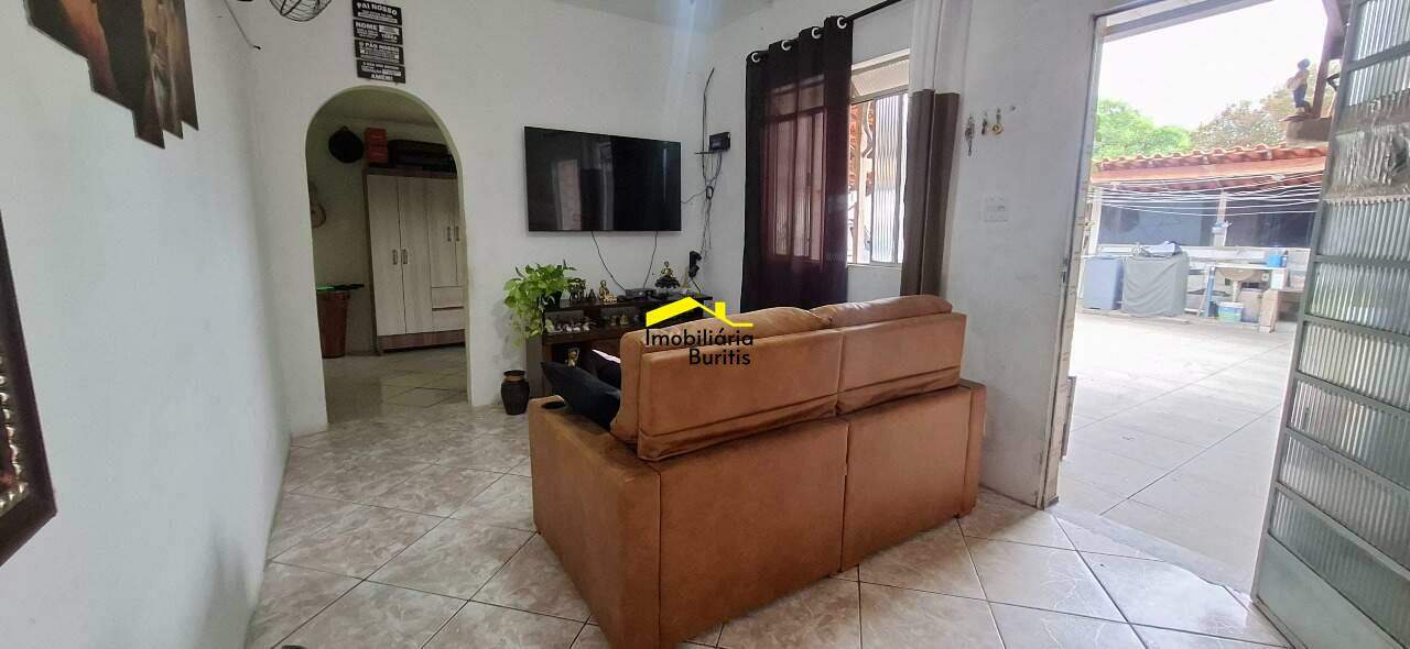 Casa à venda no Palmeiras: 