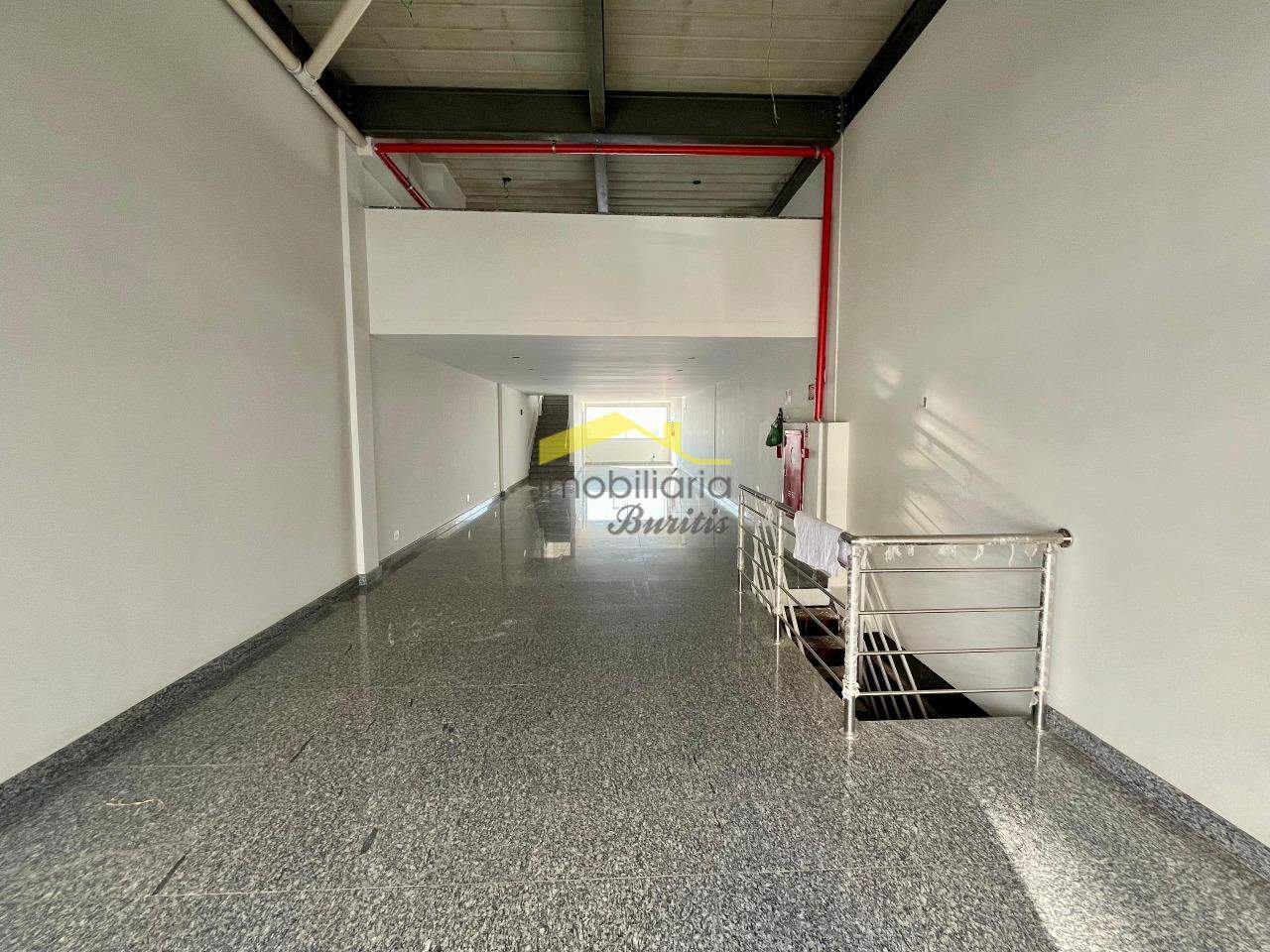 Loja à venda no Estoril: 