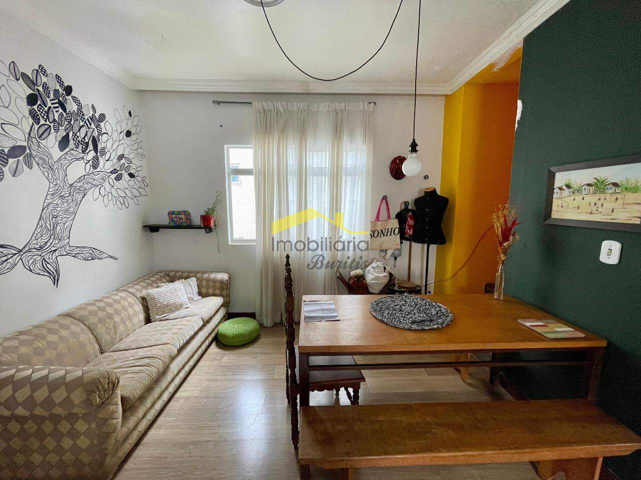 Cobertura à venda no Buritis: 