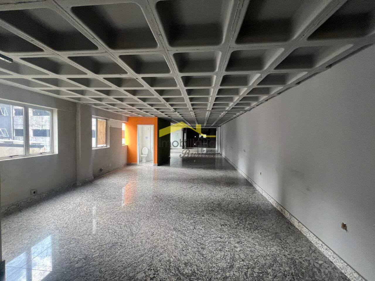 Andar para aluguel no Buritis: 