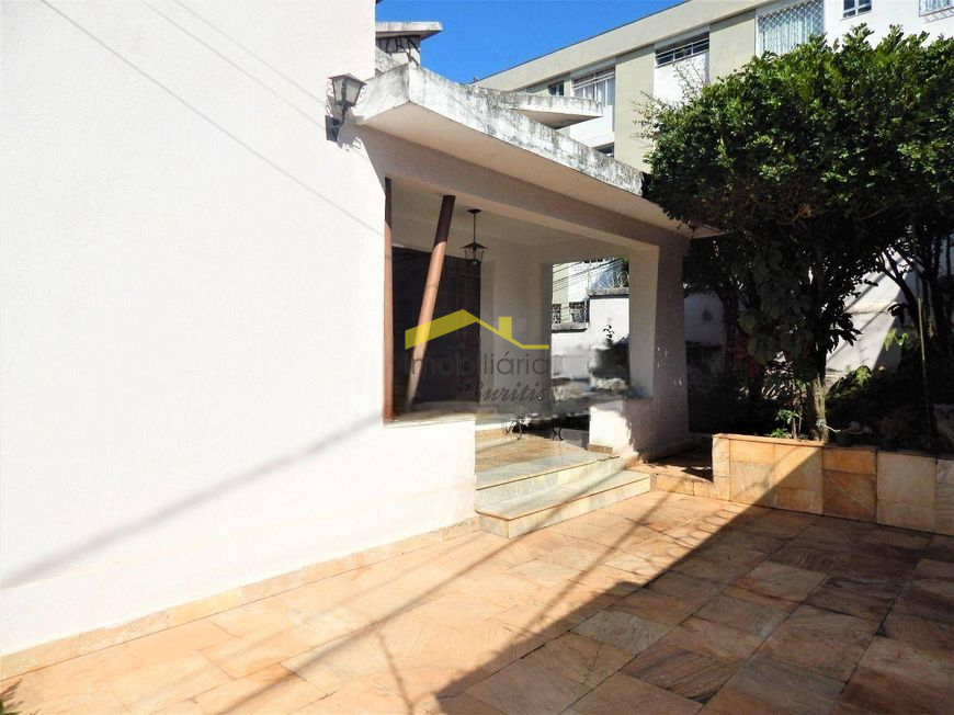 Casa à venda no Grajaú: 