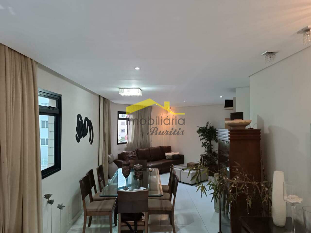 Apartamento à venda no Buritis: 