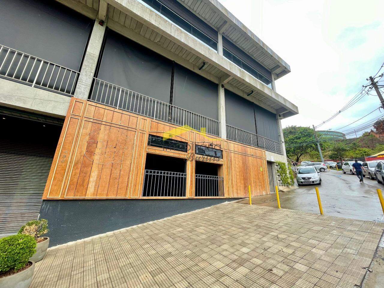 Loja para aluguel no Estoril: 