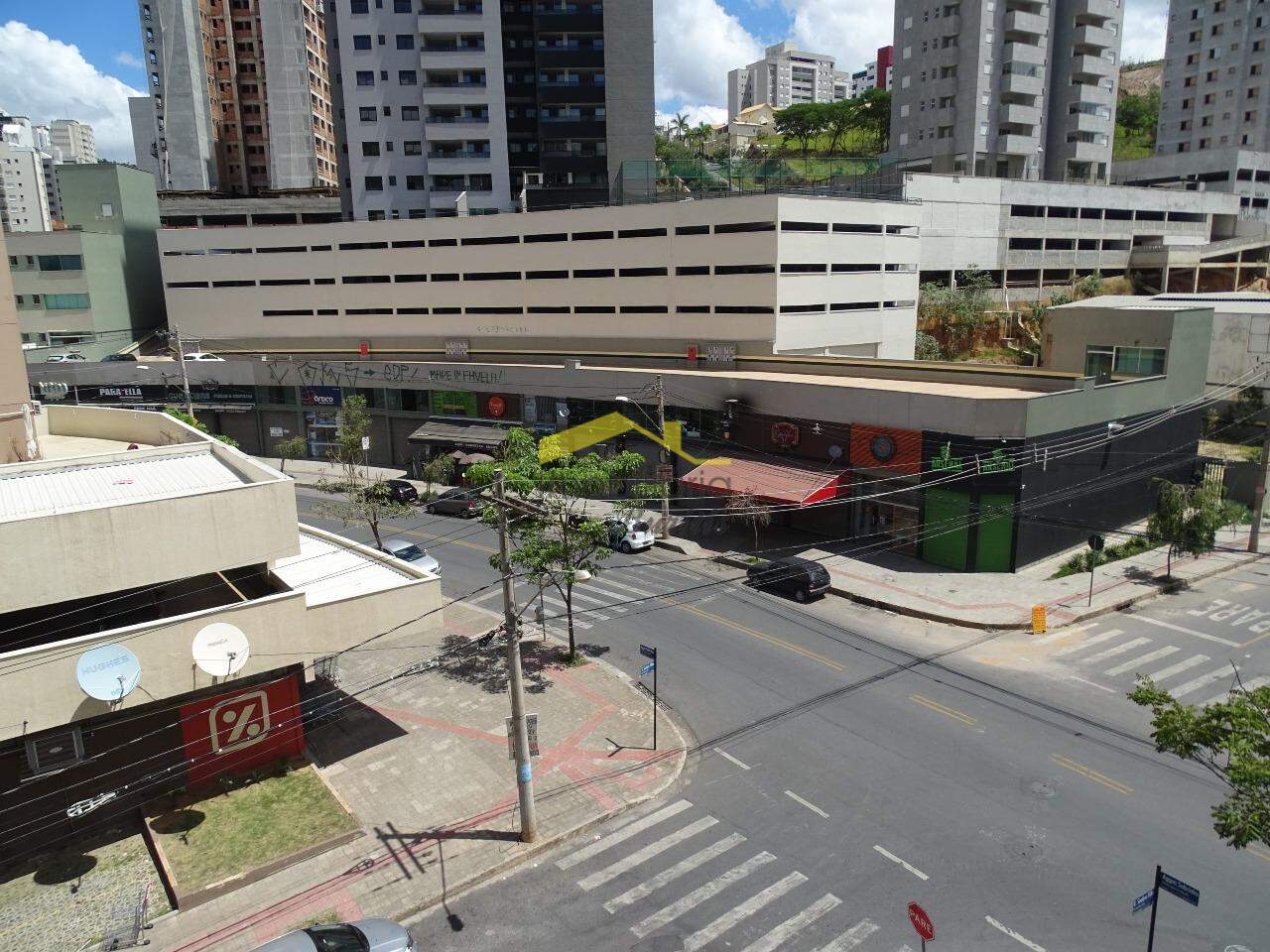 Loja para aluguel no Buritis: 