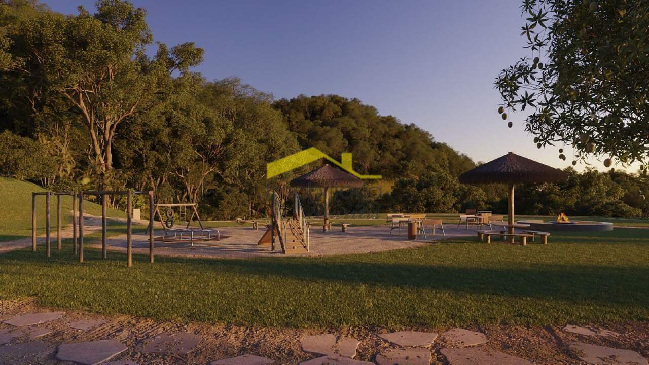 Terreno / Área à venda no Honório Bicalho: 