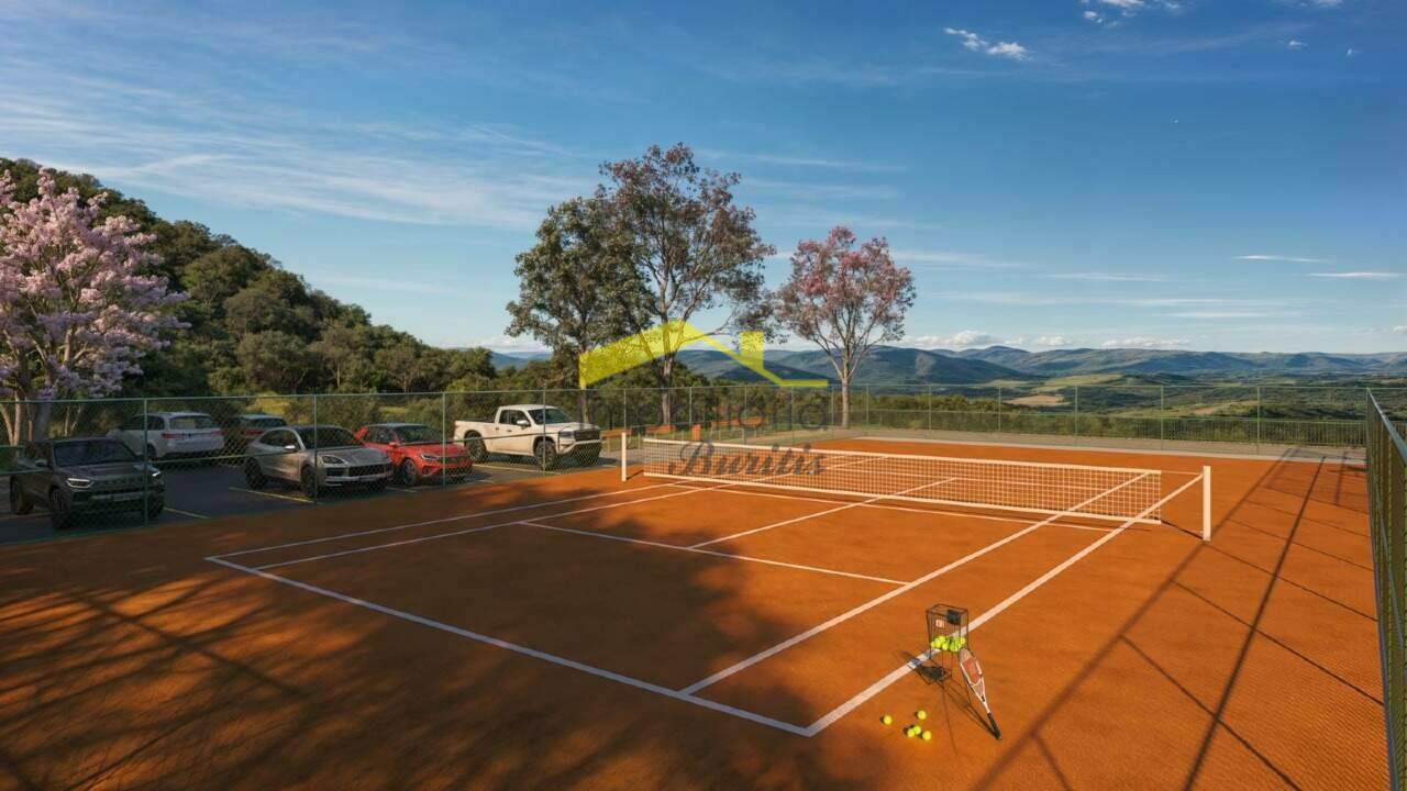 Terreno / Área à venda no Honório Bicalho: 