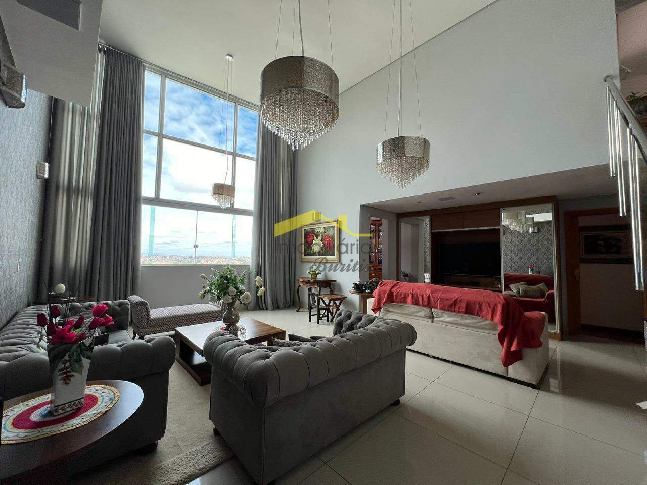 Cobertura à venda no Buritis: 