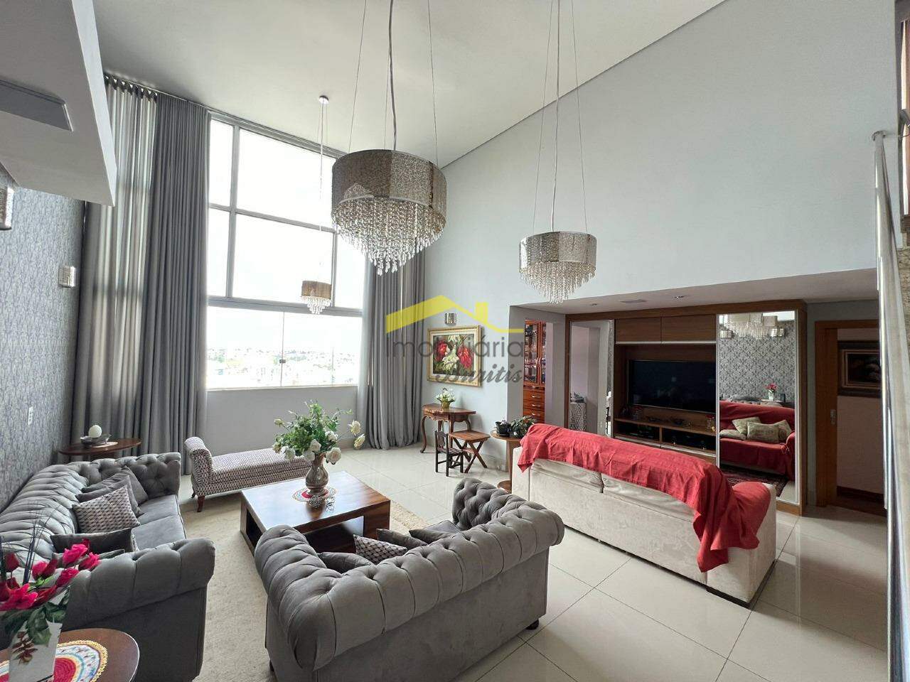 Cobertura à venda no Buritis: 