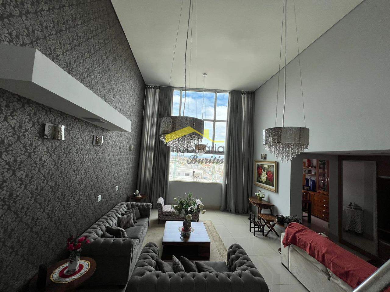 Cobertura à venda no Buritis: 