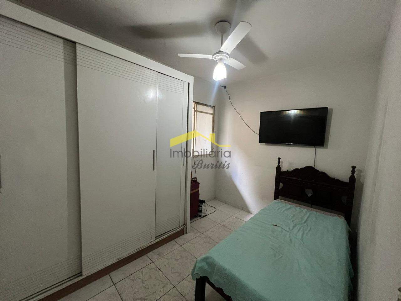 Casa geminada à venda no Palmeiras: 