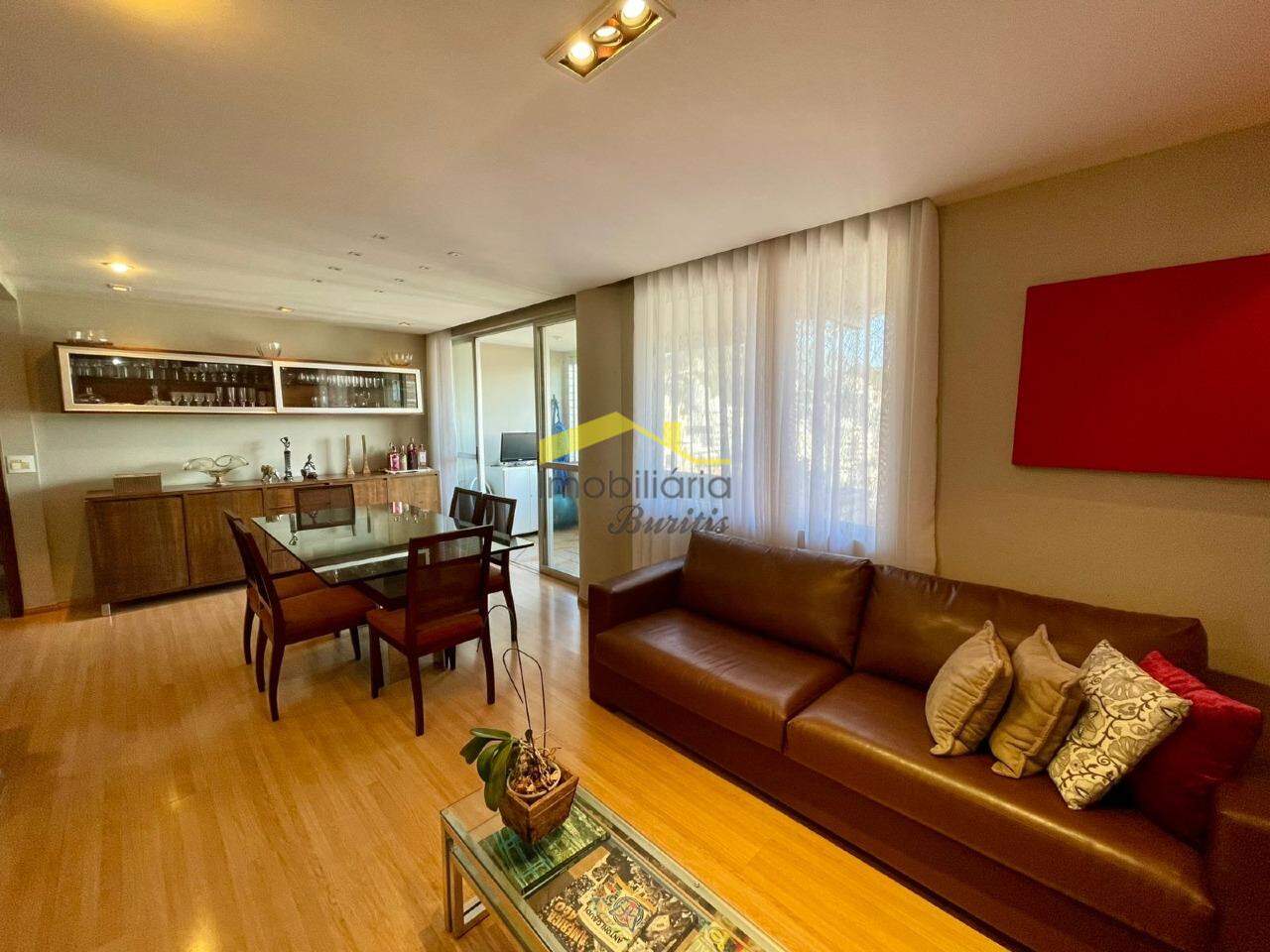 Apartamento à venda no Buritis: 