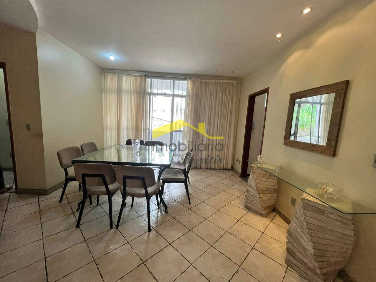 Apartamento à venda no Buritis: 