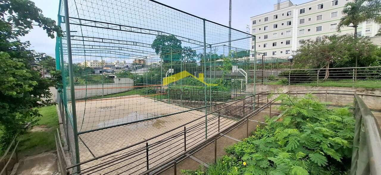 Apartamento à venda no Camargos: 