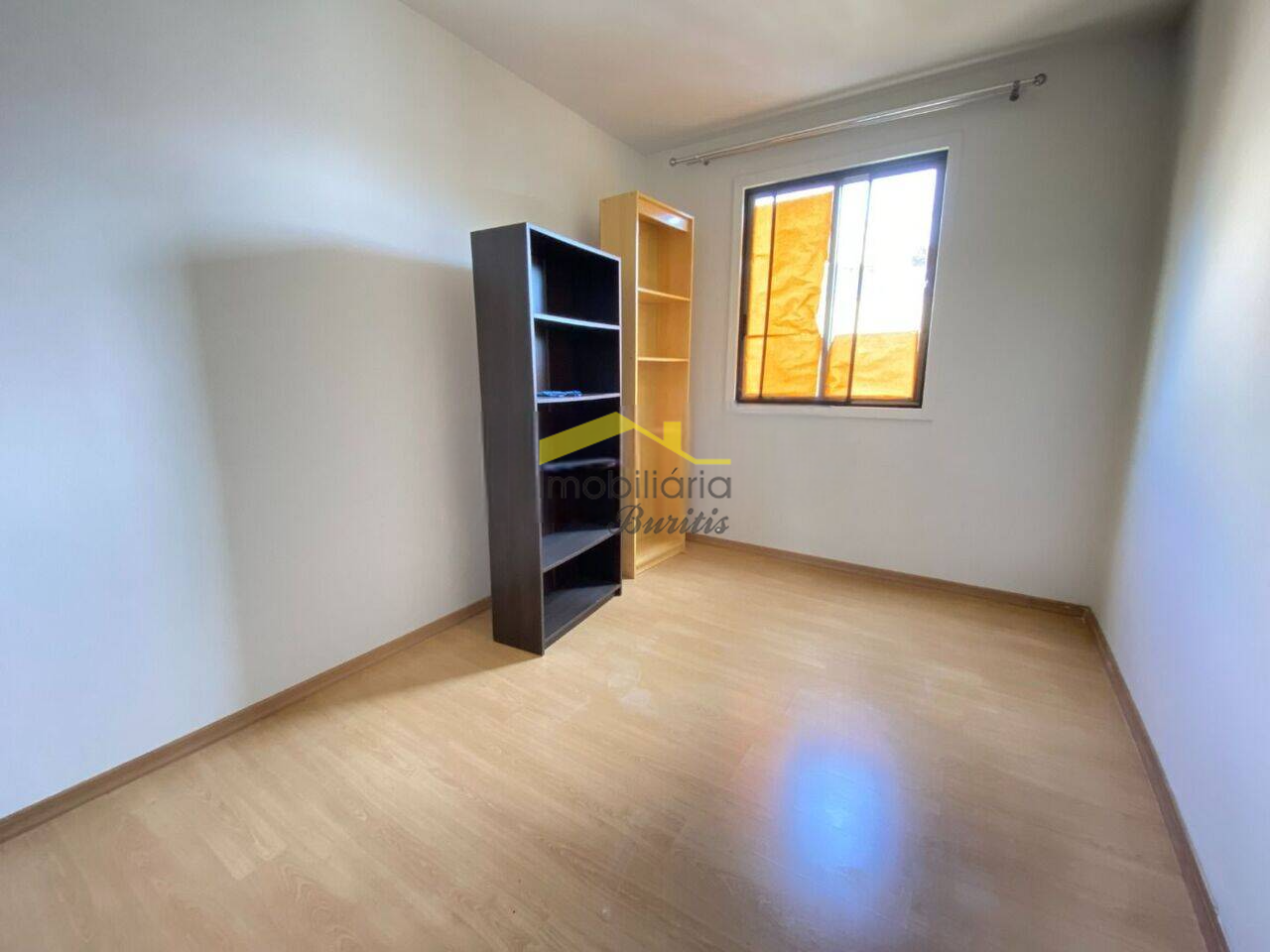 Apartamento à venda no Estoril: 