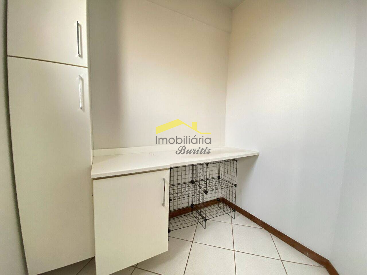 Apartamento à venda no Estoril: 