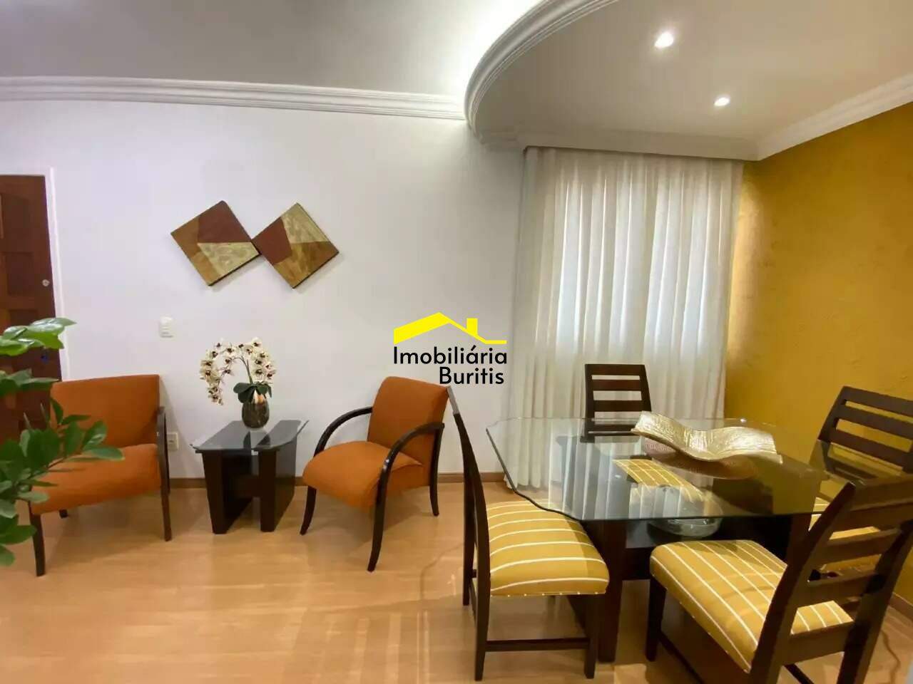 Apartamento à venda no Buritis: 