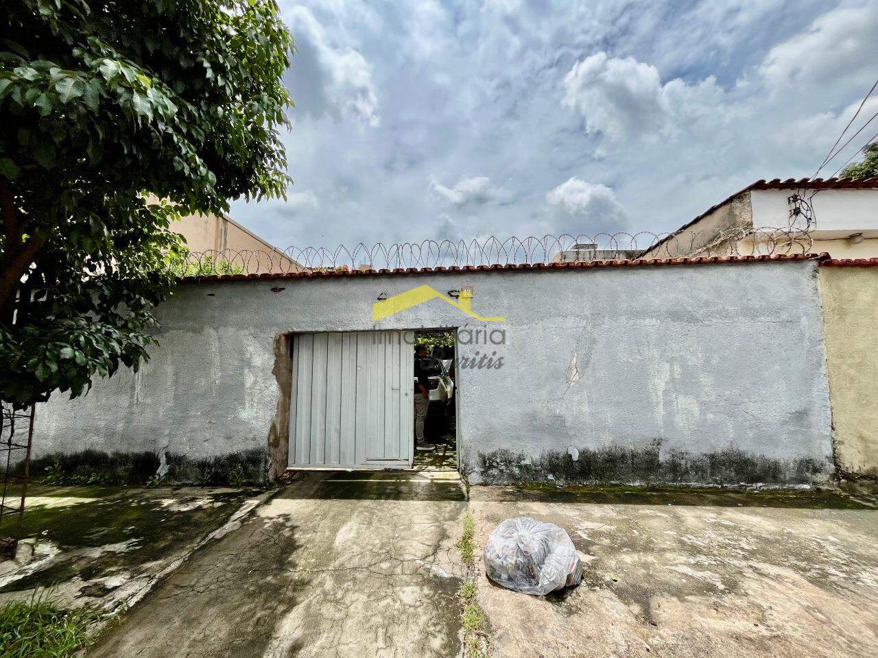 Casa à venda no Cinqüentenário: 