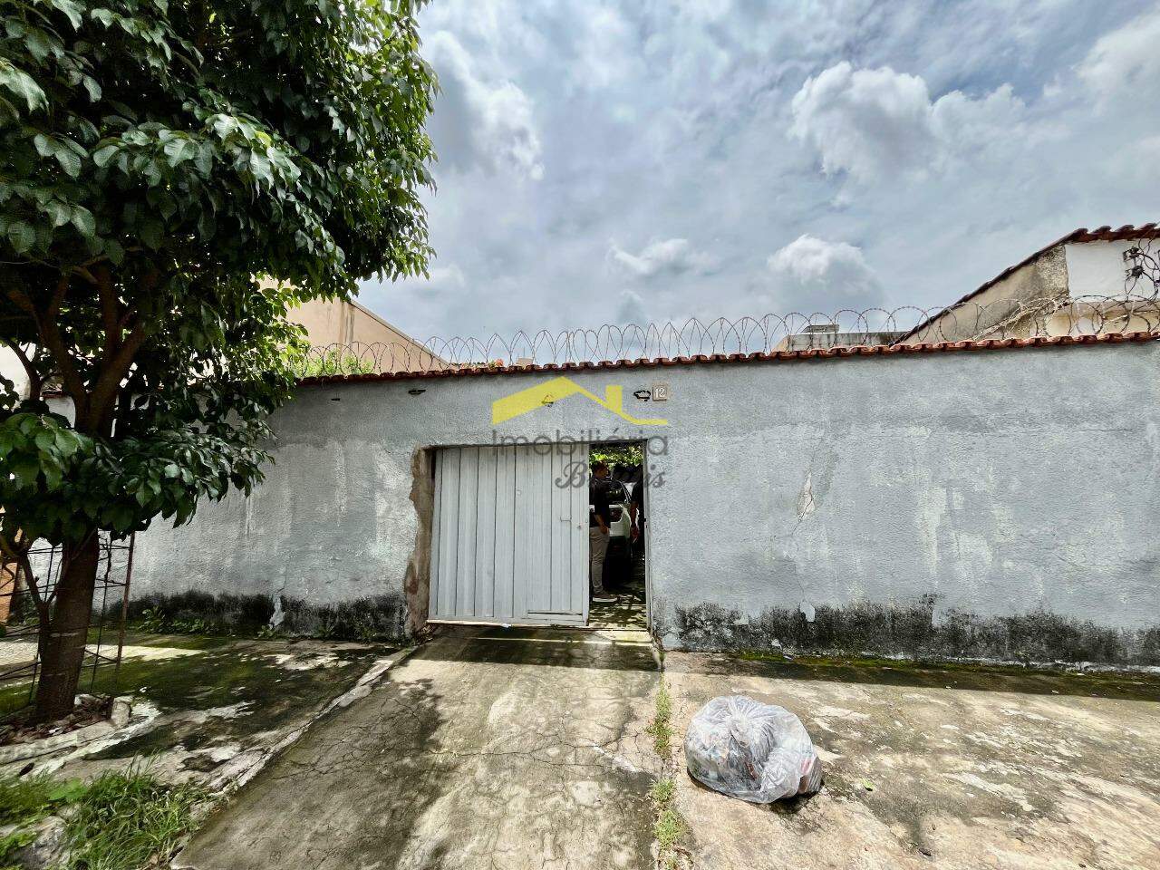 Casa à venda no Cinqüentenário: 