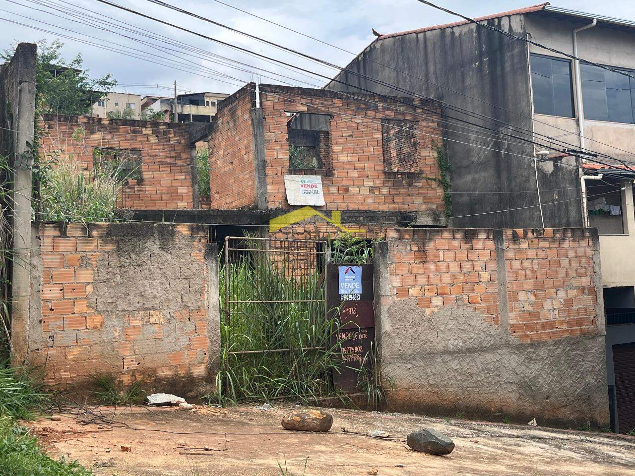 Lote à venda no Palmeiras: 