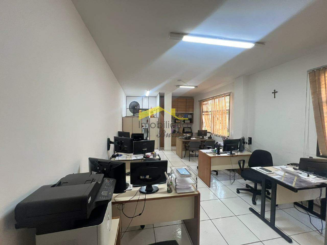 Sala para aluguel no Buritis: 