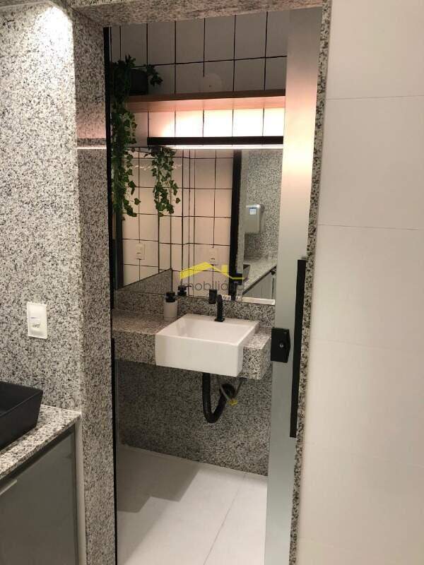 Loja à venda no Estoril: 