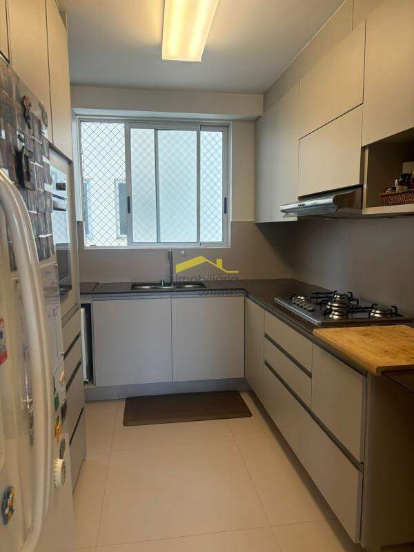 Apartamento à venda no Buritis: 