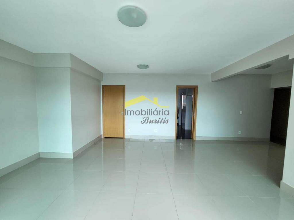 Área privativa à venda no Buritis: 