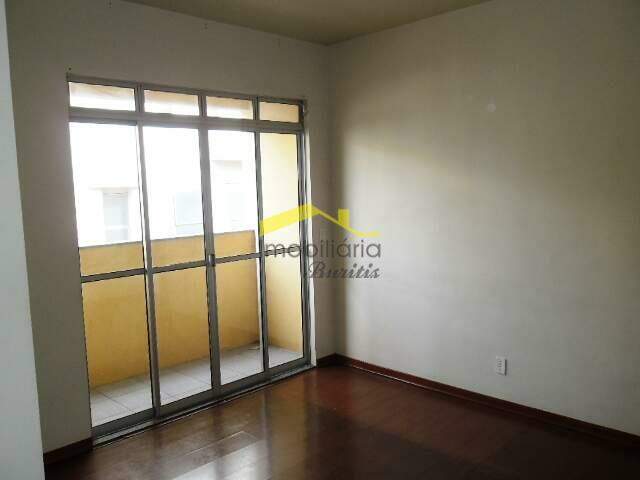 Apartamento à venda no Buritis: 